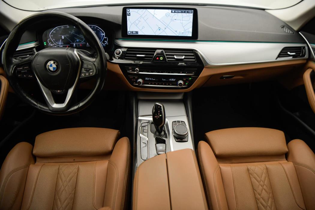 BMW 530 2021