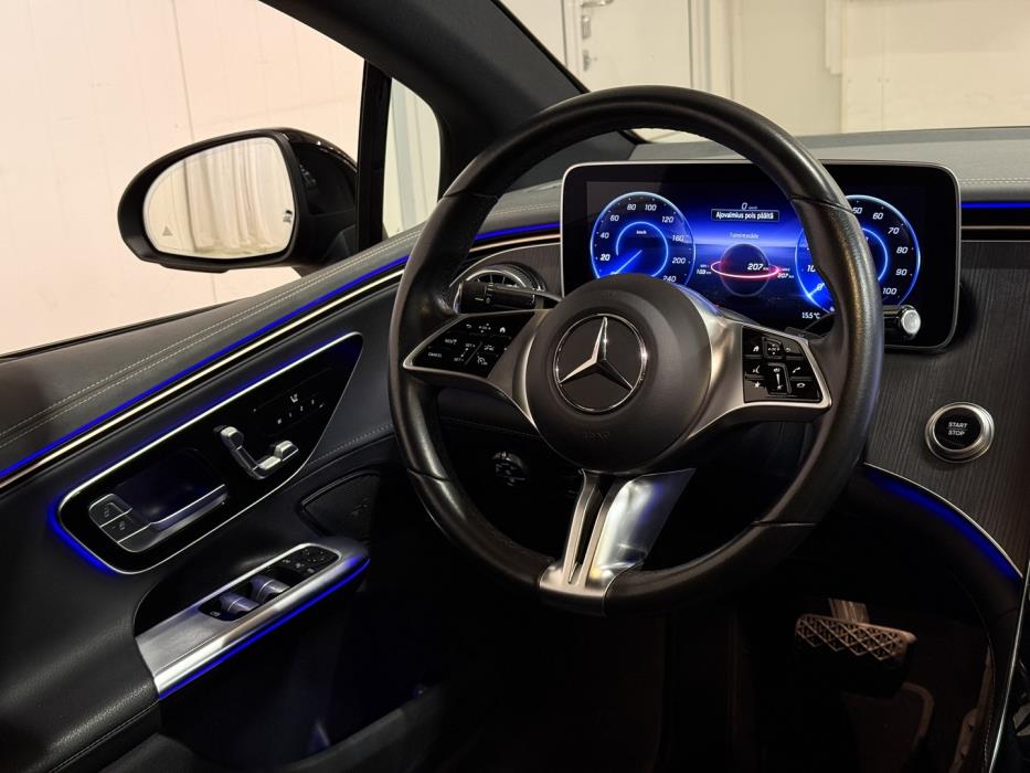 MERCEDES-BENZ EQE 2023