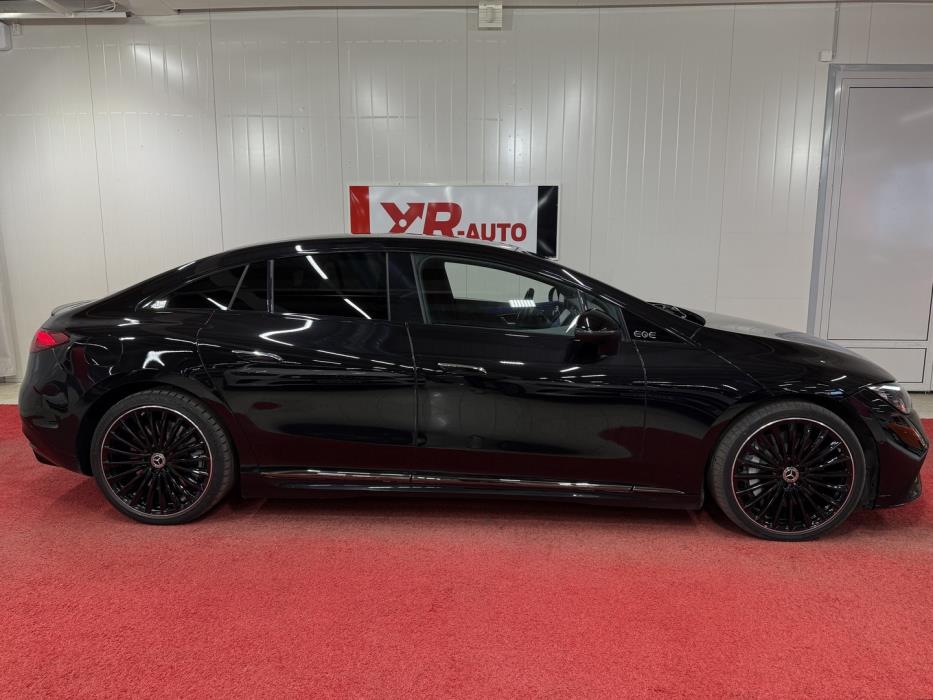 MERCEDES-BENZ EQE 2023