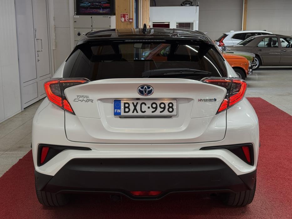 TOYOTA C-HR 2019