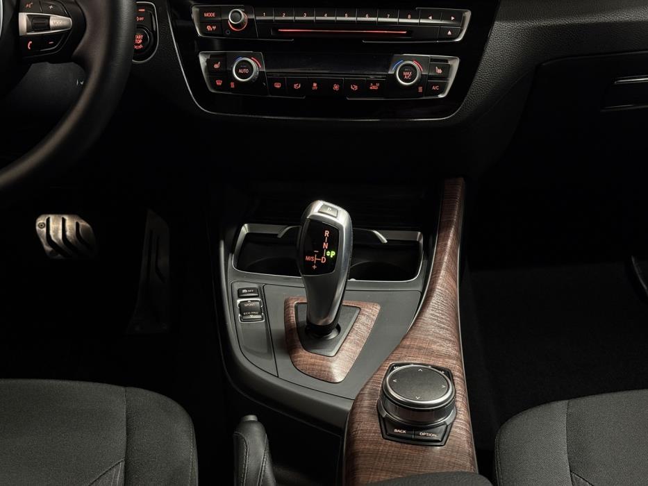 BMW 118 2017