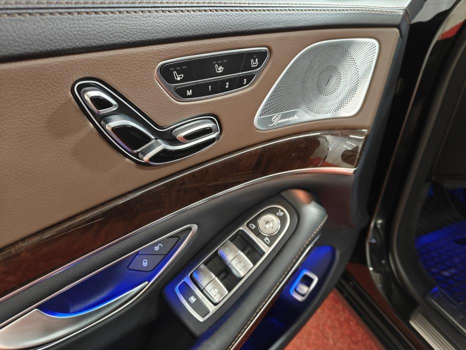 MERCEDES-BENZ S 2019