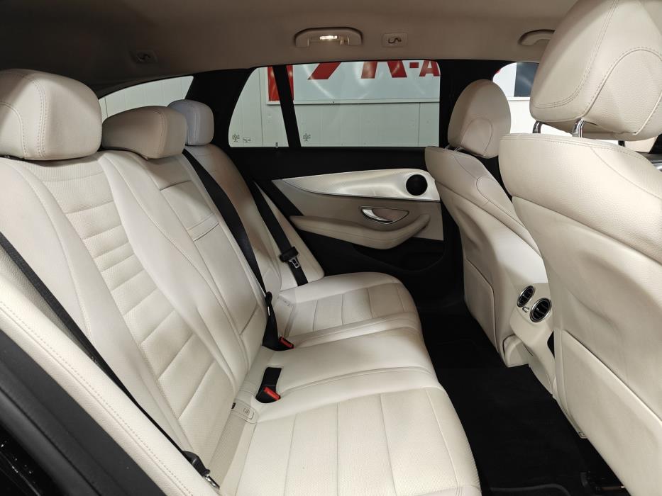 MERCEDES-BENZ E 2019