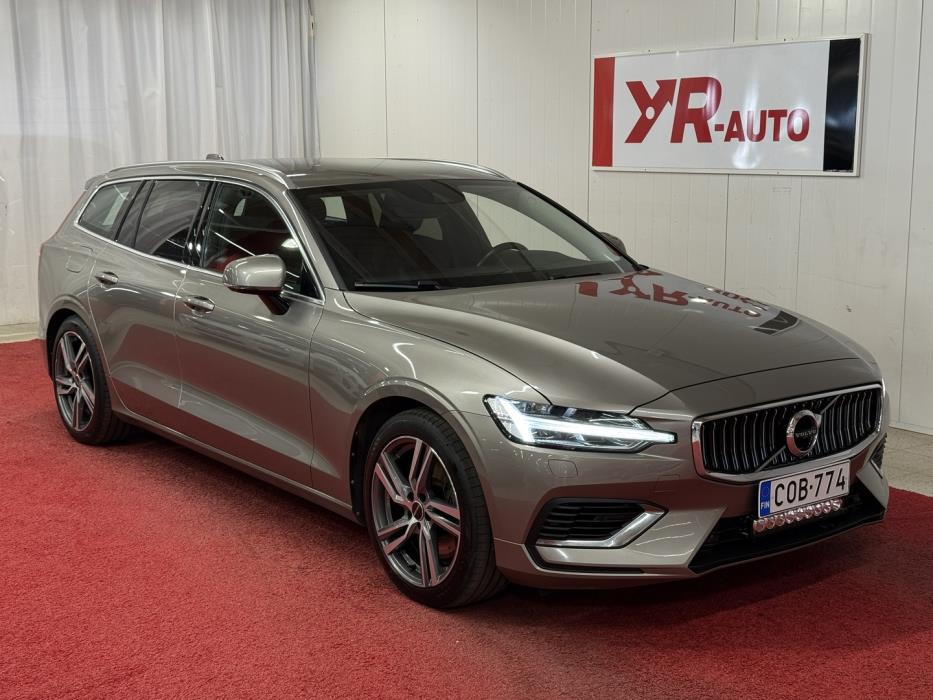 VOLVO V60 2020