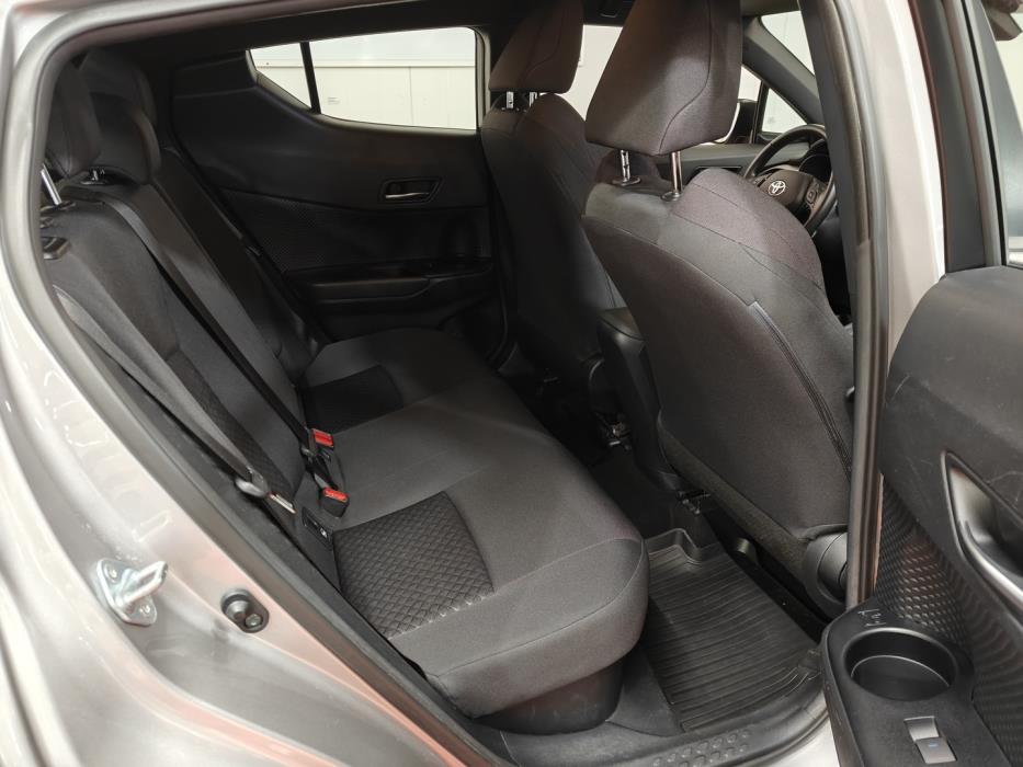 TOYOTA C-HR 2020