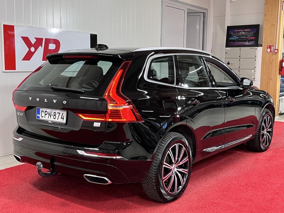 VOLVO XC60 2021