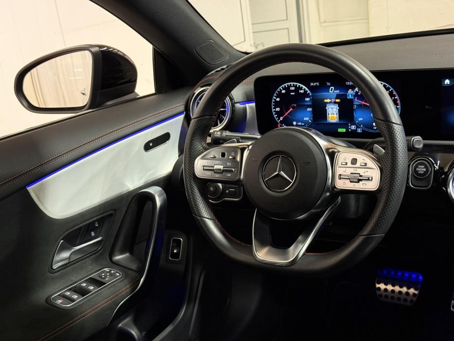 MERCEDES-BENZ CLA 2023
