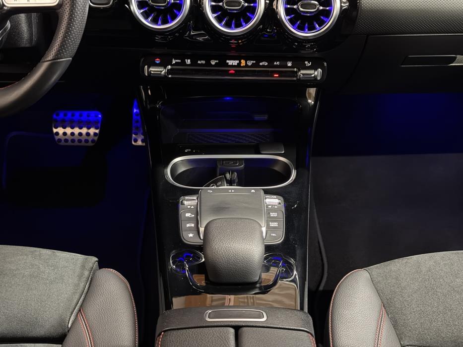 MERCEDES-BENZ CLA 2023