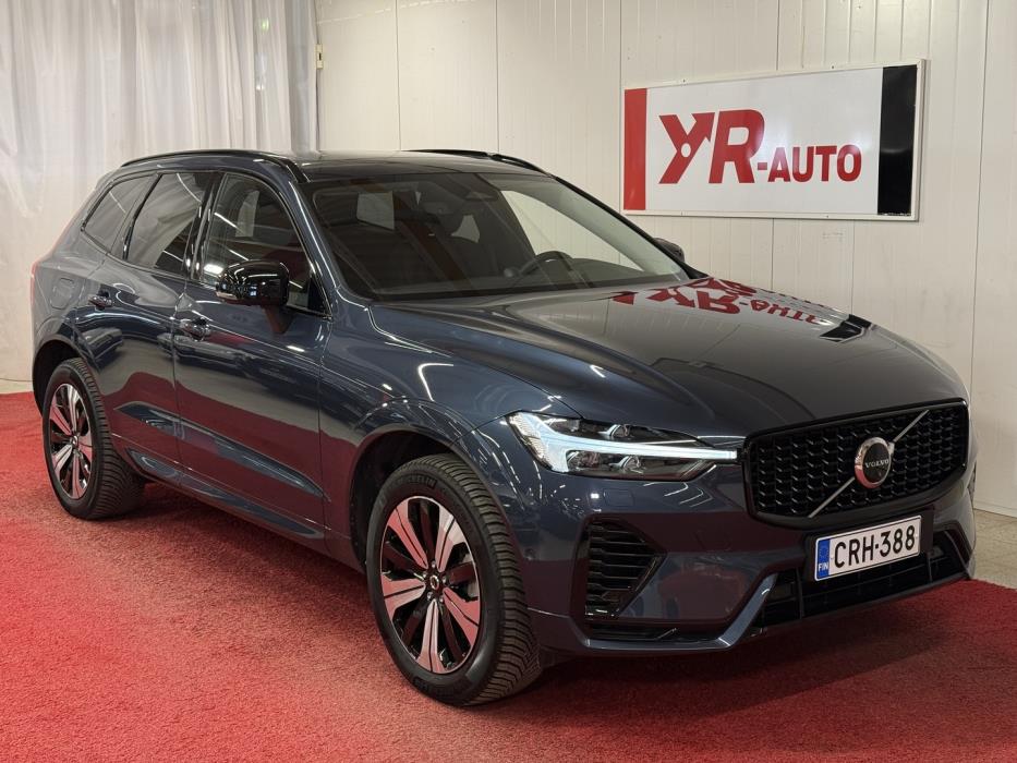 VOLVO XC60 2023