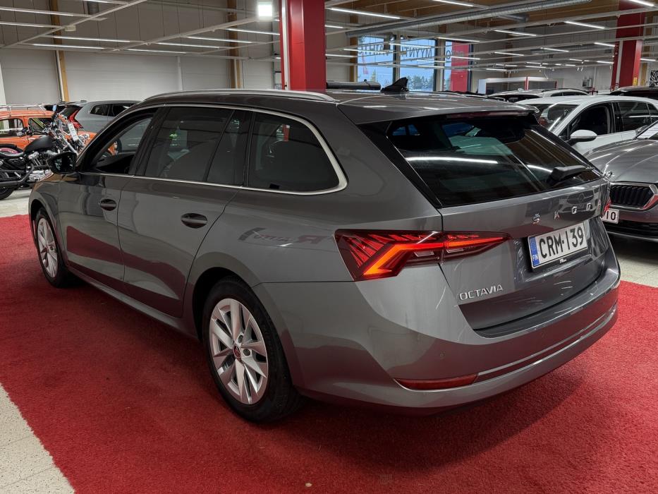 SKODA Octavia 2023