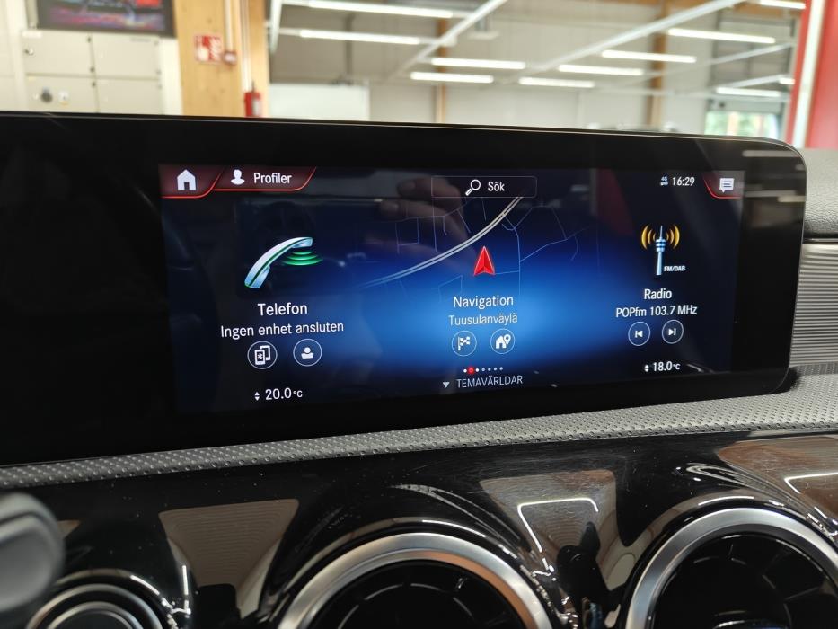 MERCEDES-BENZ A 2021