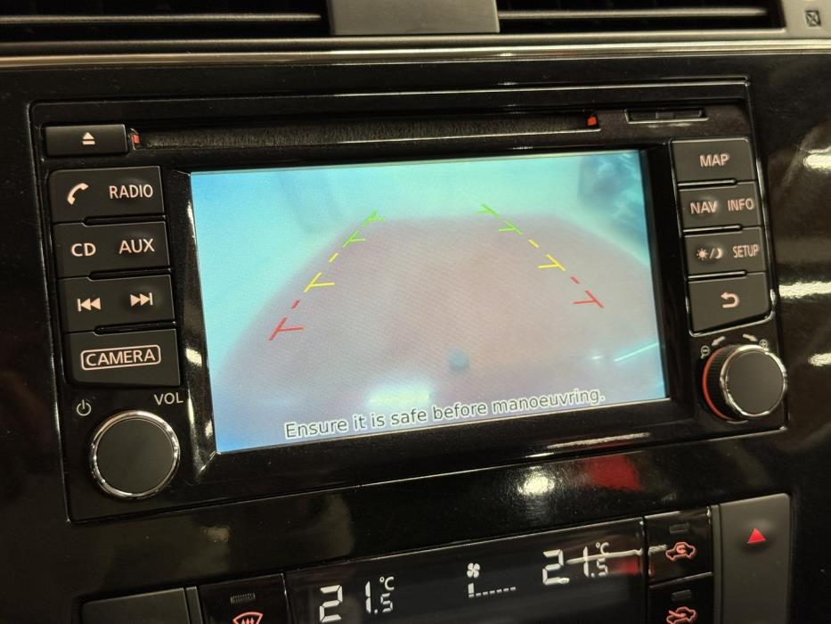 NISSAN Pulsar 2015