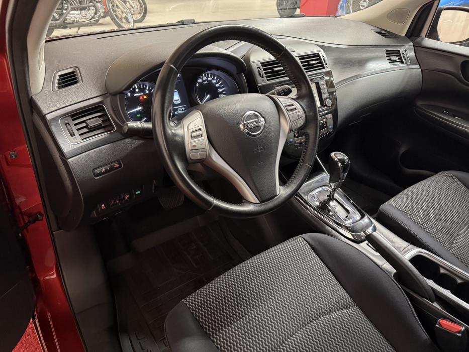 NISSAN Pulsar 2015