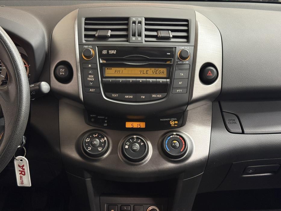 TOYOTA RAV4 2010