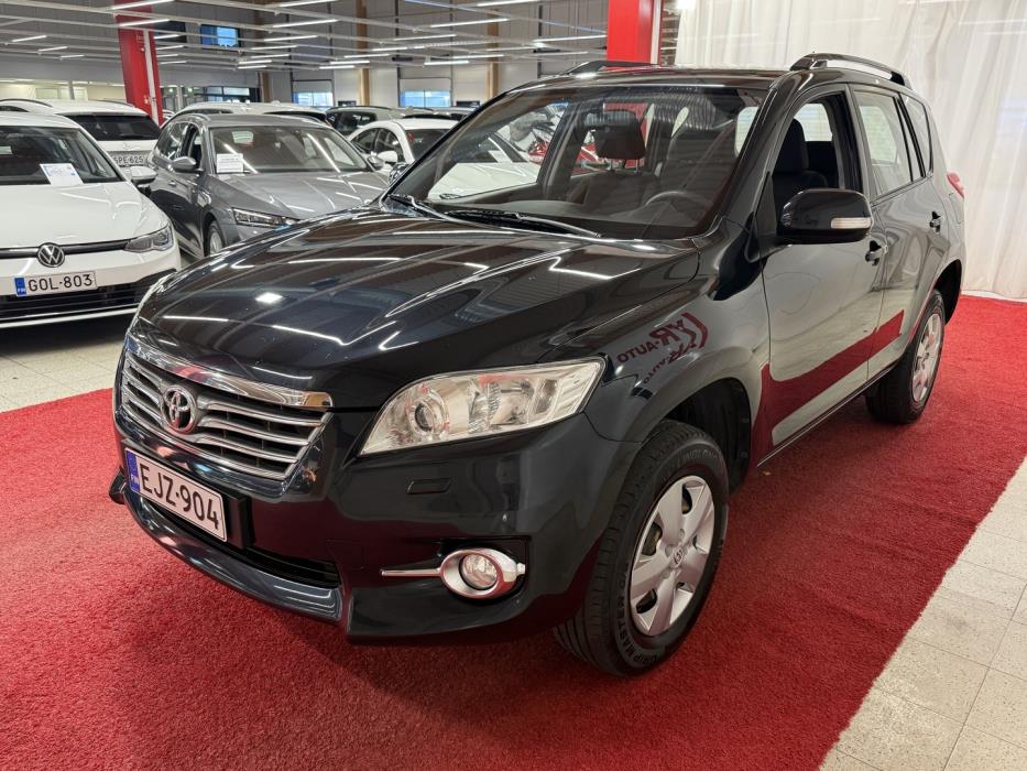 TOYOTA RAV4 2010