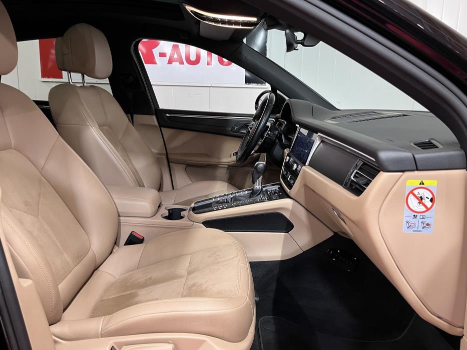 PORSCHE Macan 2019