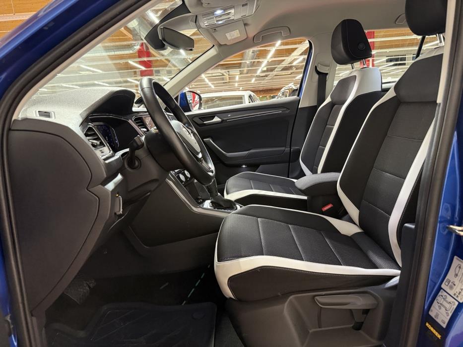 VOLKSWAGEN T-Roc 2022