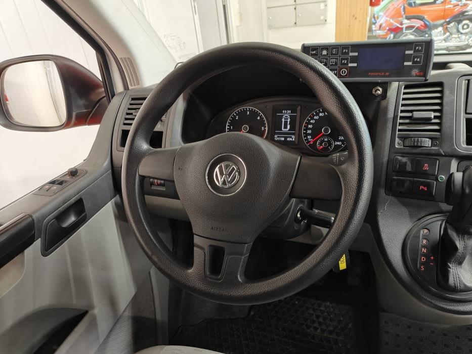 VOLKSWAGEN TRANSPORTER 2012
