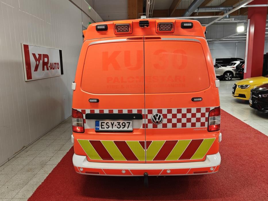 VOLKSWAGEN TRANSPORTER 2012