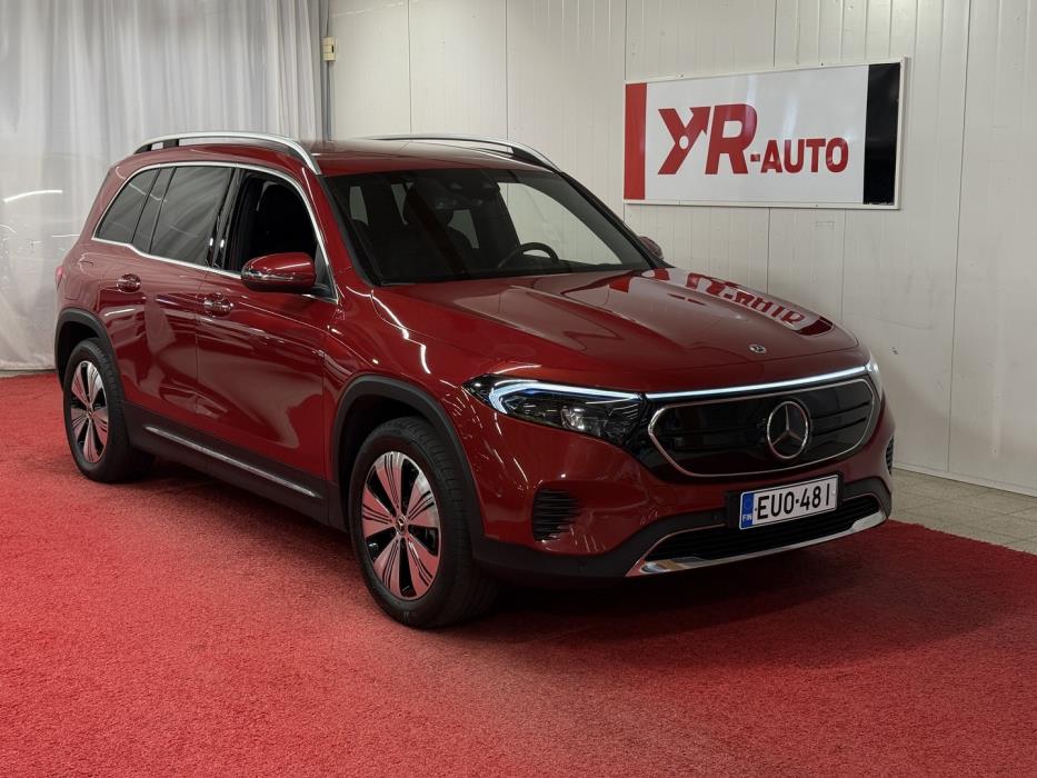 MERCEDES-BENZ EQB 2023