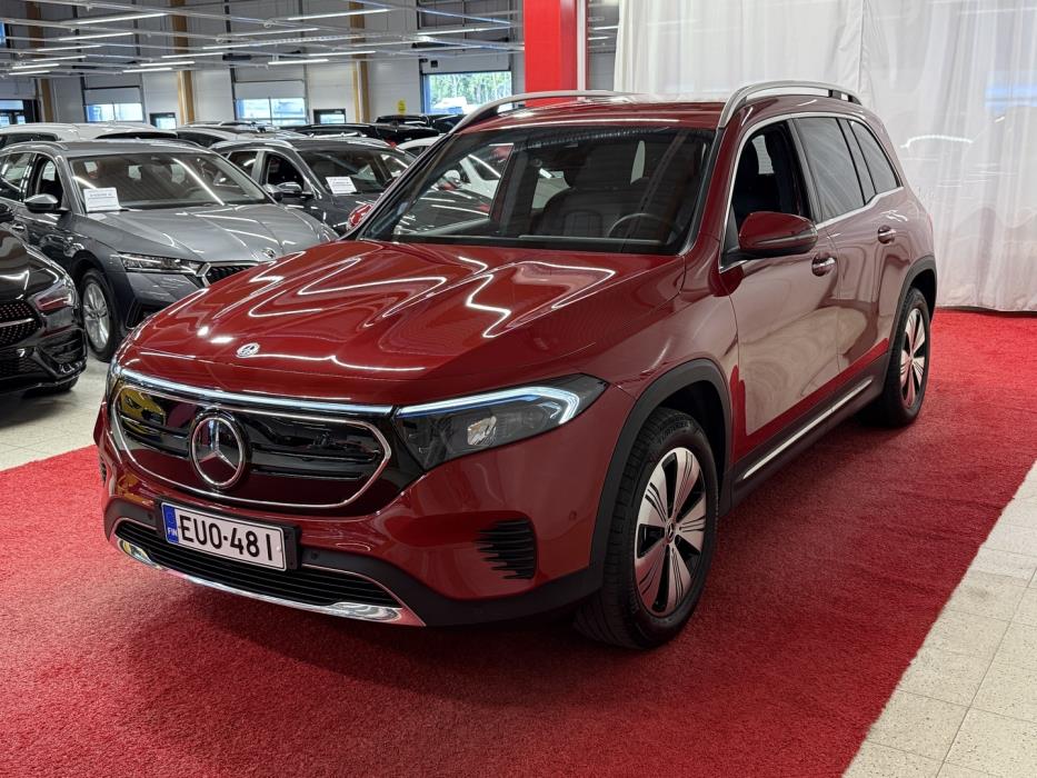 MERCEDES-BENZ EQB 2023