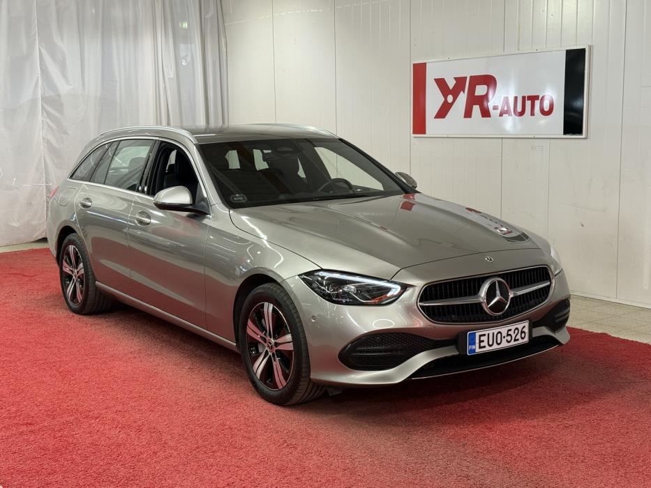 MERCEDES-BENZ C 2023