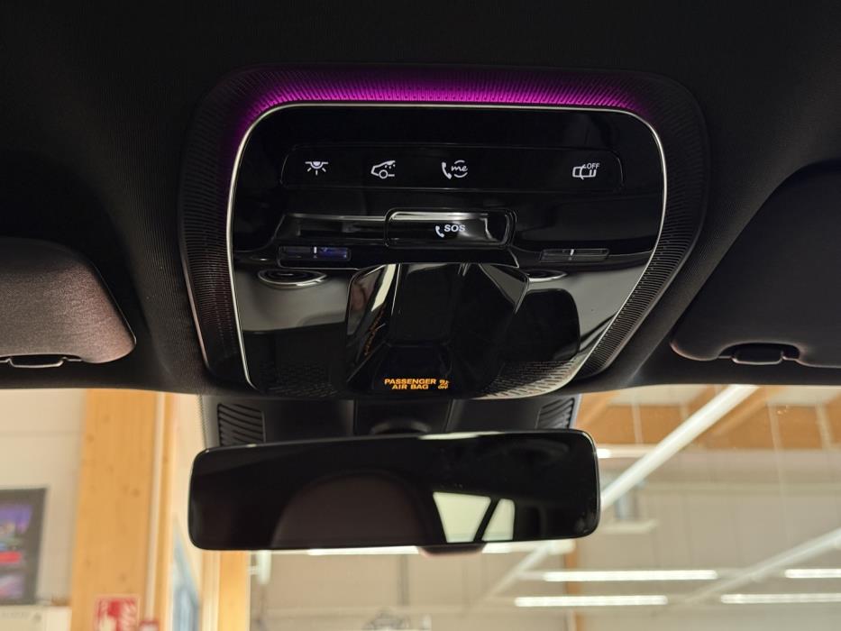 MERCEDES-BENZ C 2023