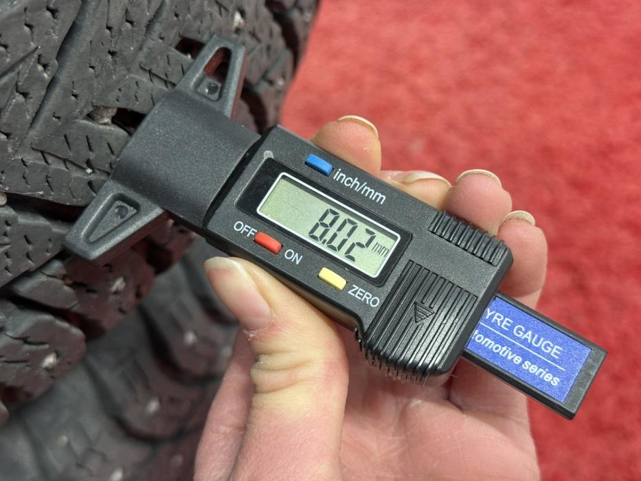 MERCEDES-BENZ C 2023