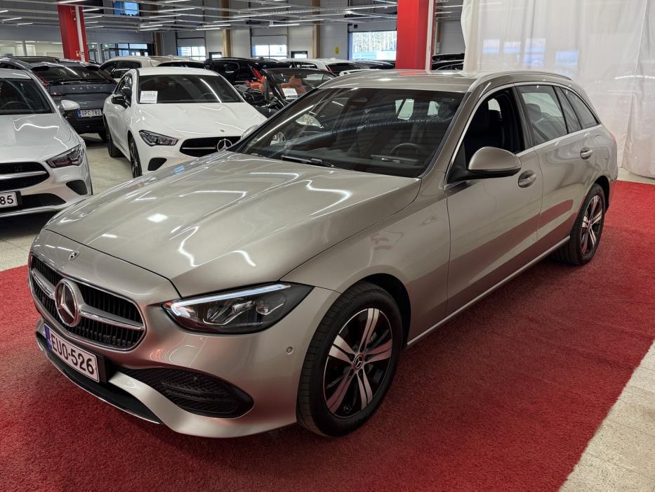MERCEDES-BENZ C 2023