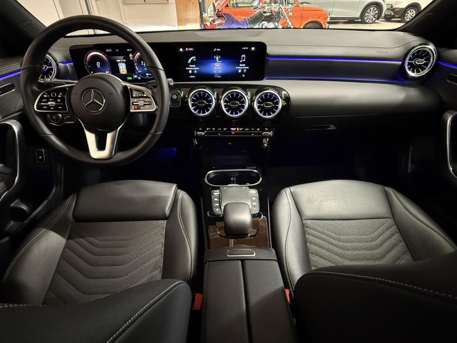 MERCEDES-BENZ CLA 2023