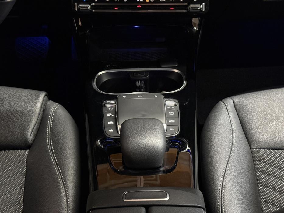 MERCEDES-BENZ CLA 2023
