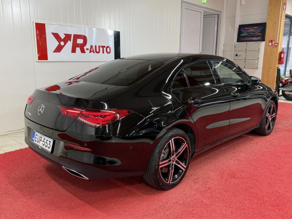 MERCEDES-BENZ CLA 2023