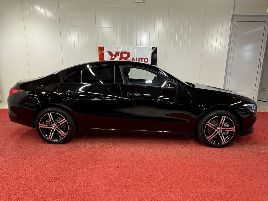 MERCEDES-BENZ CLA 2023