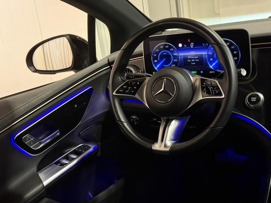 MERCEDES-BENZ EQE 2023