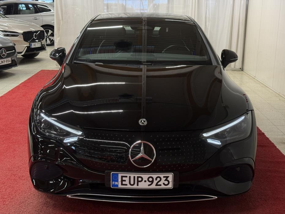 MERCEDES-BENZ EQE 2023