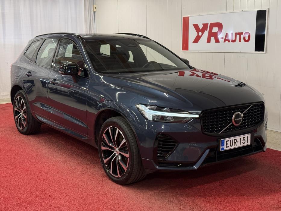 VOLVO XC60 2023