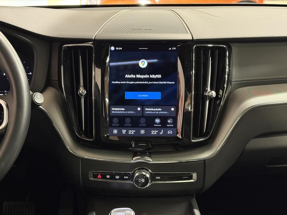 VOLVO XC60 2023
