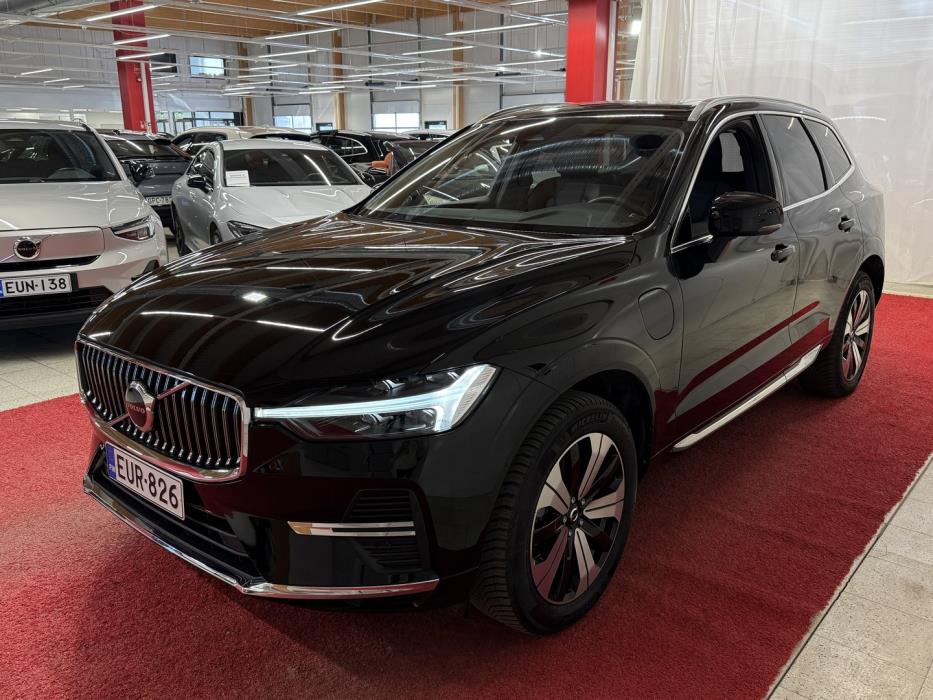 VOLVO XC60 2023
