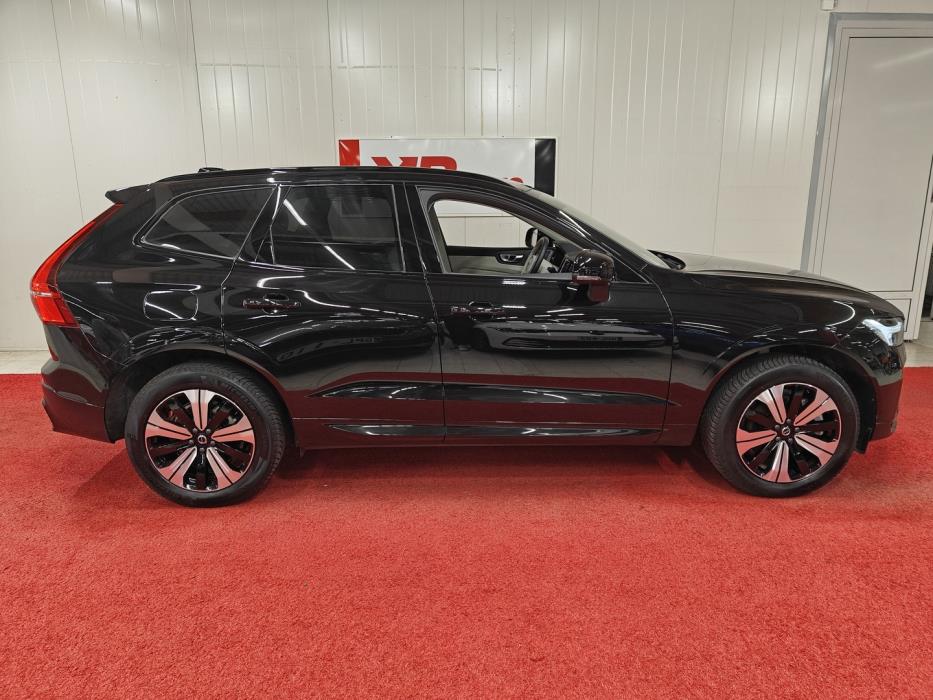 VOLVO XC60 2024