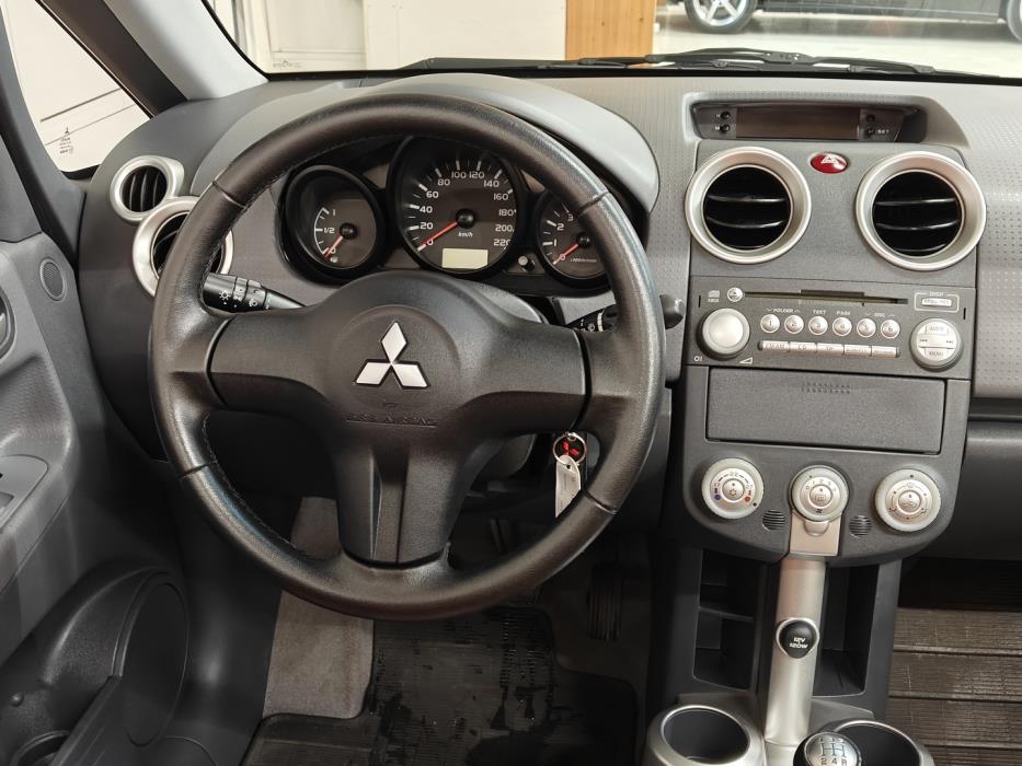 MITSUBISHI COLT 2007