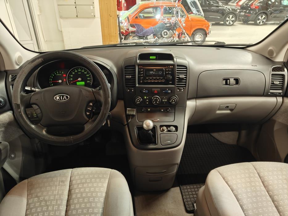 KIA Carnival 2008