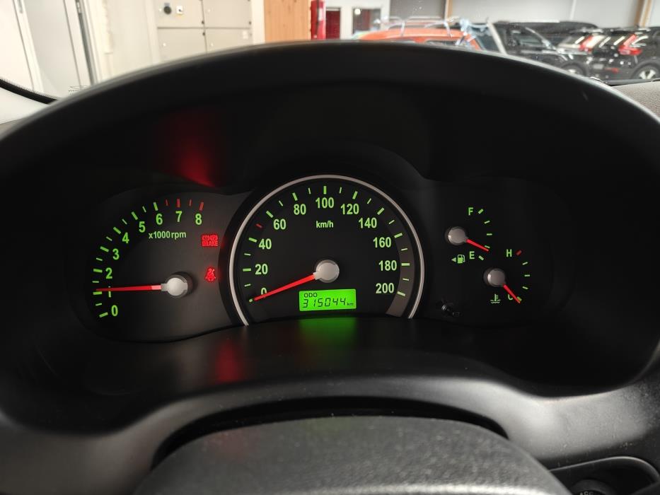 KIA Carnival 2008