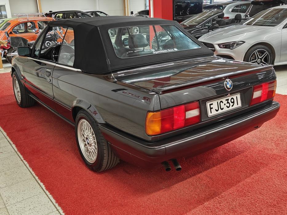 BMW 320 1991