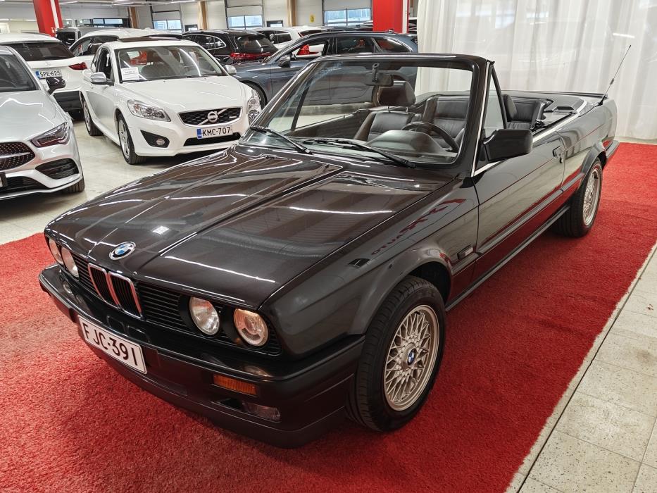 BMW 320 1991
