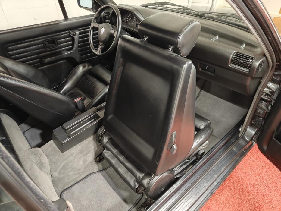 BMW 320 1991