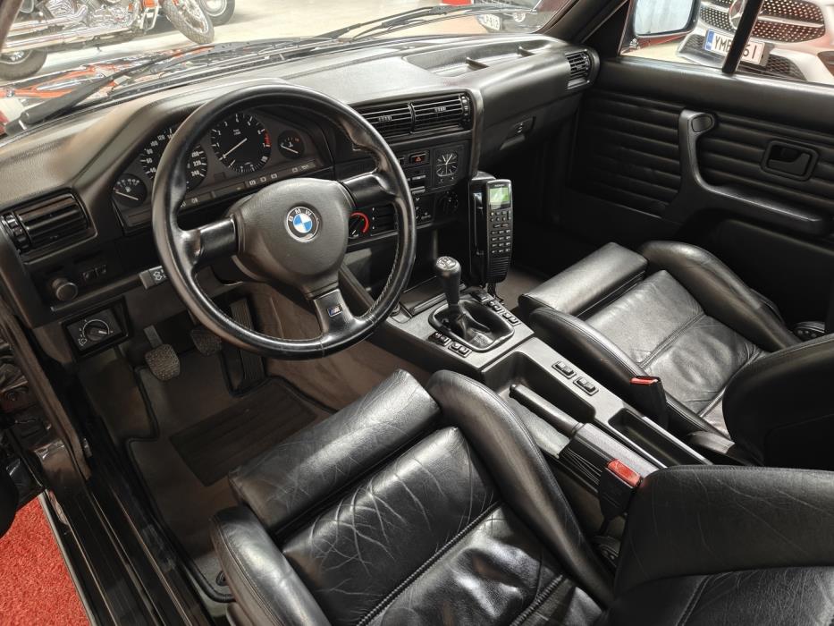 BMW 320 1991
