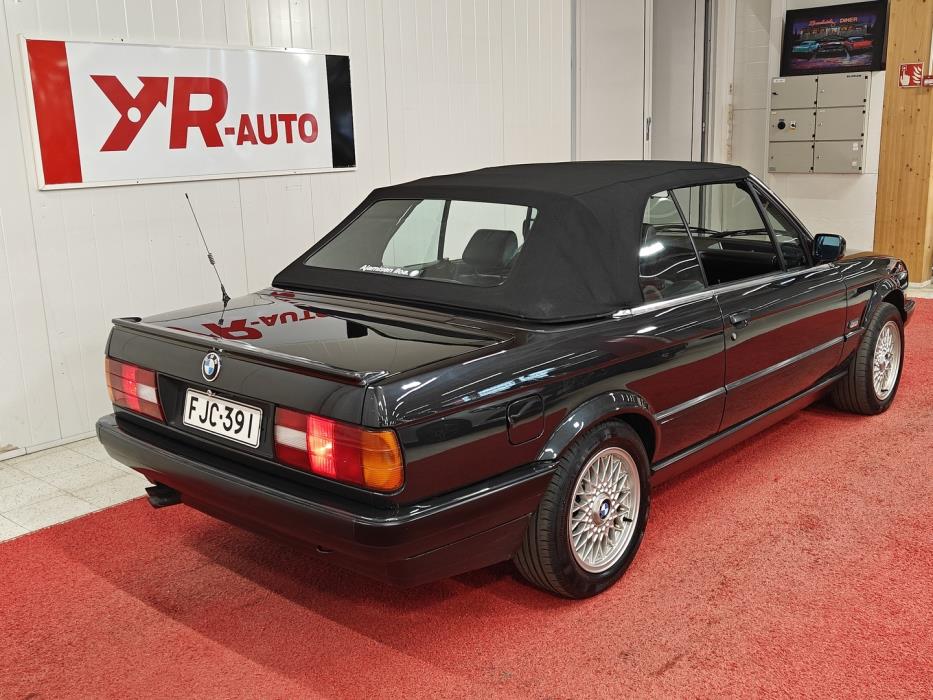 BMW 320 1991