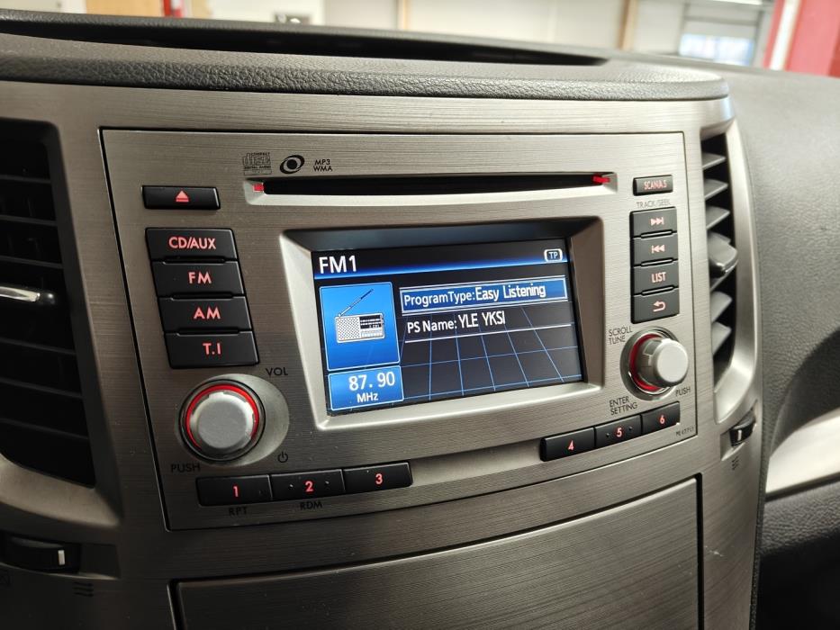 SUBARU Legacy 2013