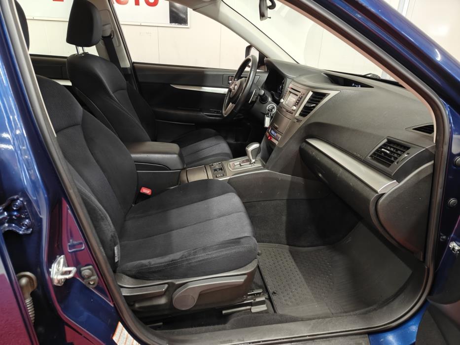 SUBARU Legacy 2013
