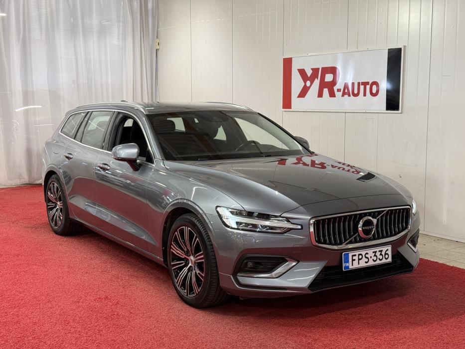VOLVO V60 2021